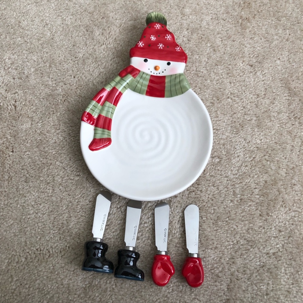 Hallmark Snowman Cheeseball Plate And Spreader Set 4 Spreaders Boots Mittens